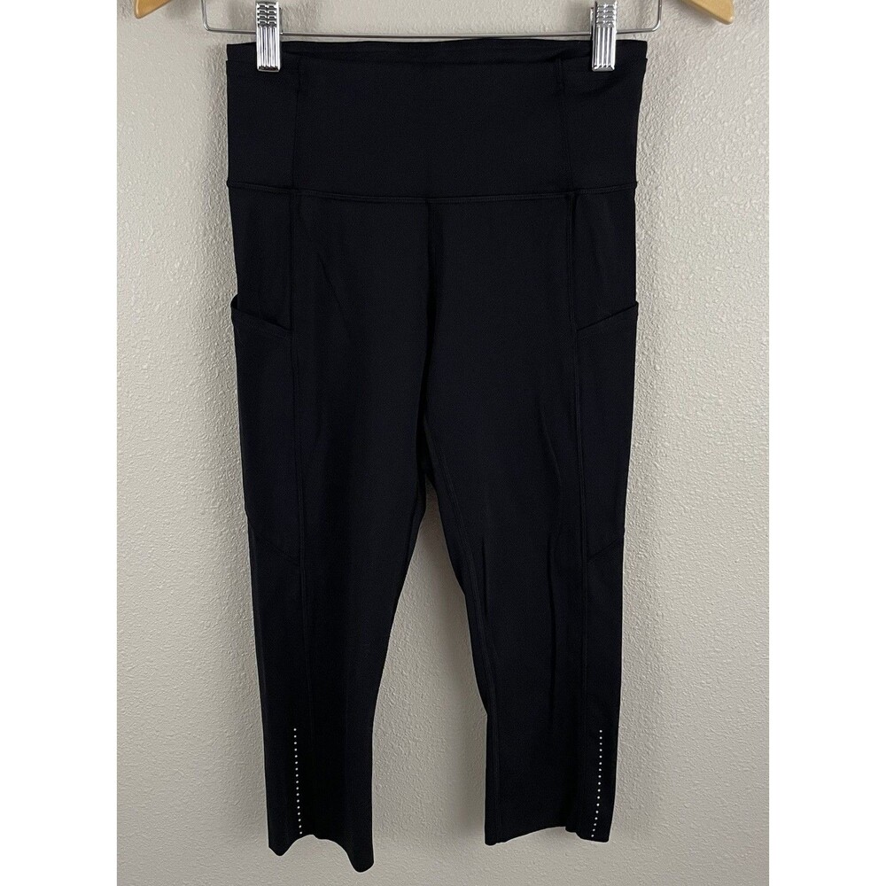 Lululemon Size 6 Fast & Free Crop II Nulux 19” Reflective Details